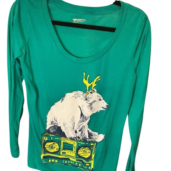 Arizona Jean Co L Polar Bear Boombox Long Sleeve Graphic Tee Green Holiday Fun - Picture 3 of 8